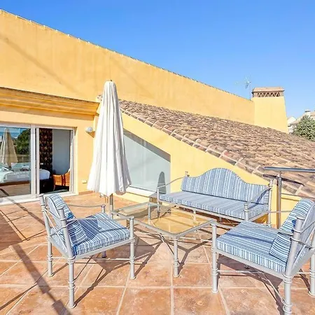 Luxury With Spectaculair Views By Varenso Holidays Marbella