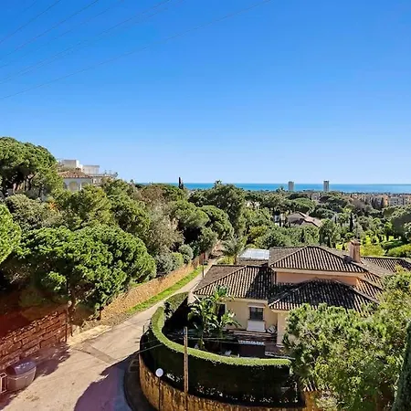 Luxury With Spectaculair Views By Varenso Holidays Apartmán *