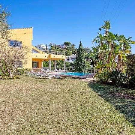 Luxury With Spectaculair Views By Varenso Holidays * Μαρμπέλλα