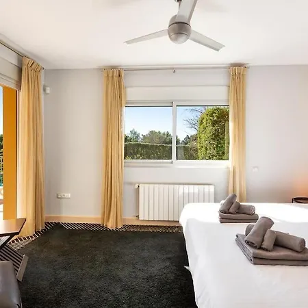 Luxury With Spectaculair Views By Varenso Holidays *