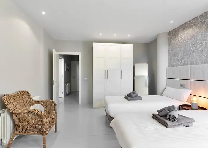 Luxury With Spectaculair Views By Varenso Holidays *