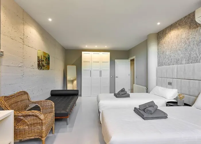 Luxury With Spectaculair Views By Varenso Holidays