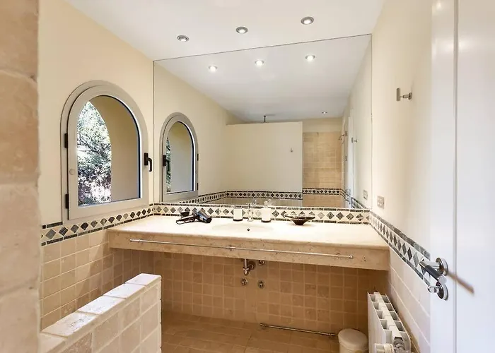 Luxury With Spectaculair Views By Varenso Holidays *